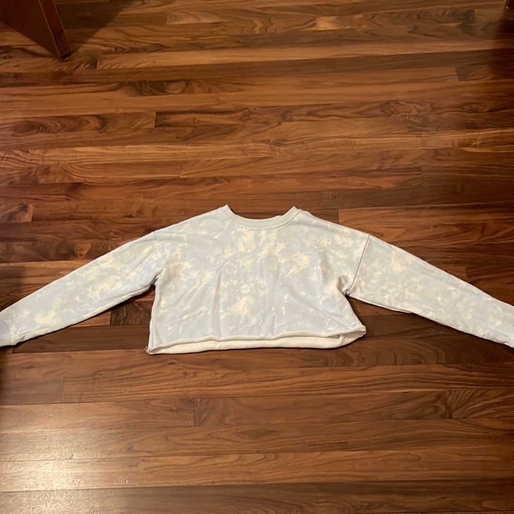 Ardene super cute tie dye cropped hoodie
